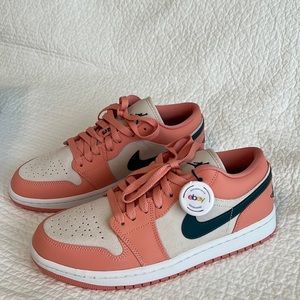 Nike Air Jordan 1 Low Women’s